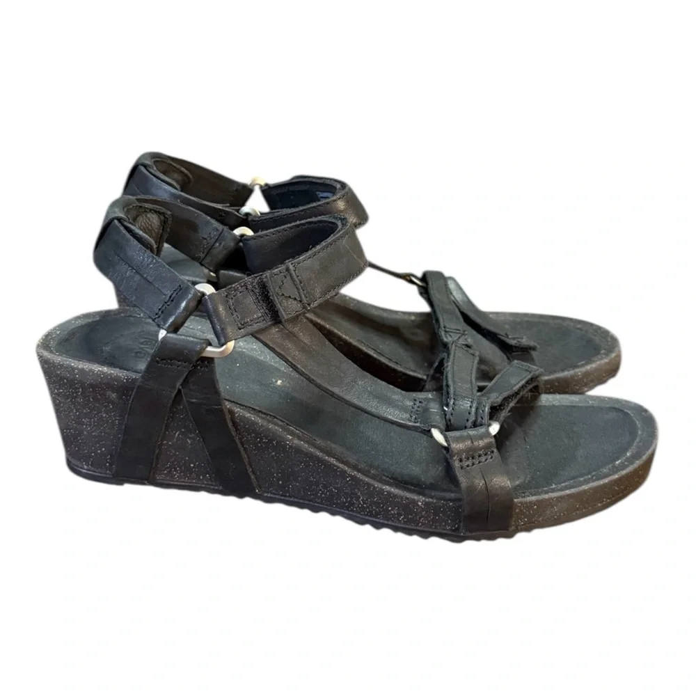 Teva Ysidro Universal Wedge Sandal Women’s Size 8.5 Genuine Leather Black
